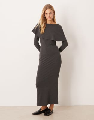 ASOS DESIGN - Cape-Maxikleid in Grau meliert mit Schaldetail
