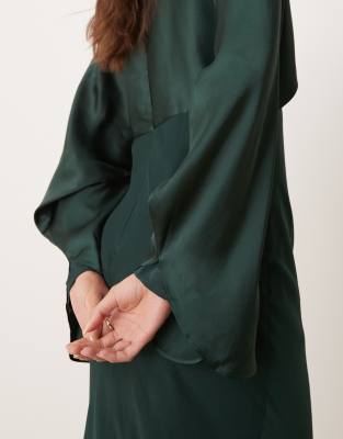 asos design cape sleeve godet maxi dress in forest green ASOS DESIGN cape sleeve godet maxi dress in forest green