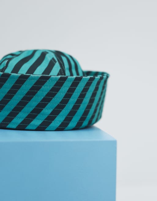ASOS DESIGN - Cappello a barchetta risvoltato in cotone verde a righe, 4 di 8