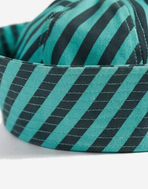 ASOS DESIGN - Cappello a barchetta risvoltato in cotone verde a righe, 7 di 8
