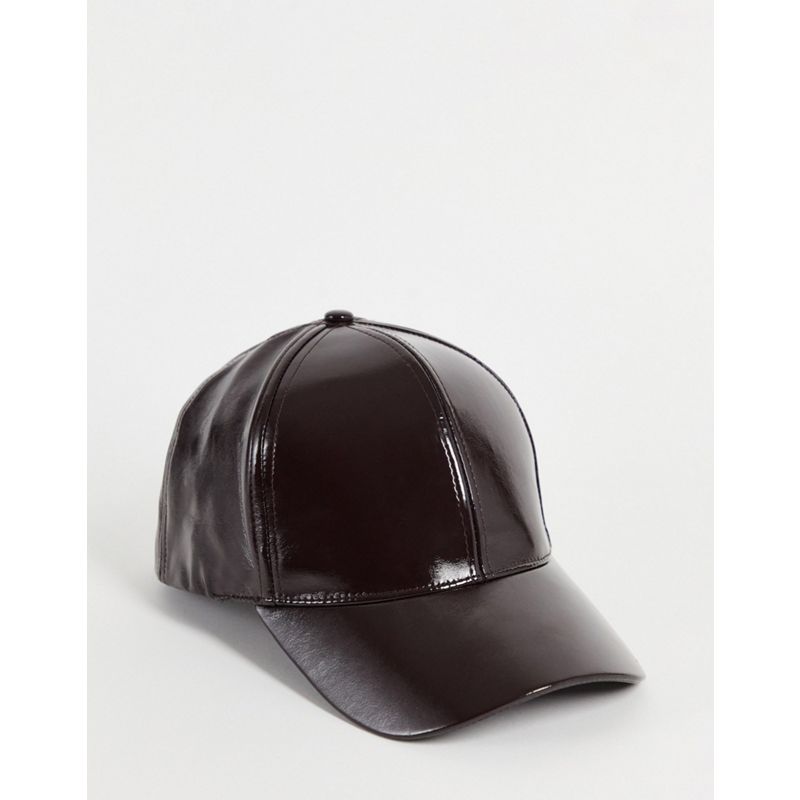 DESIGN - Cappello con visiera in vinile marrone scuro