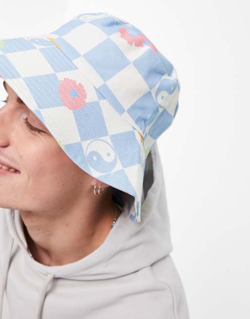 ASOS DESIGN - Cappello da pescatore blu a scacchi con dettaglio a fiori