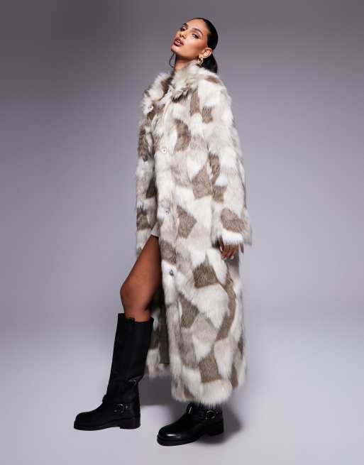 ASOS DESIGN - Cappotto taglio lungo in pelle sintetica con motivo patchwork effetto dalmata