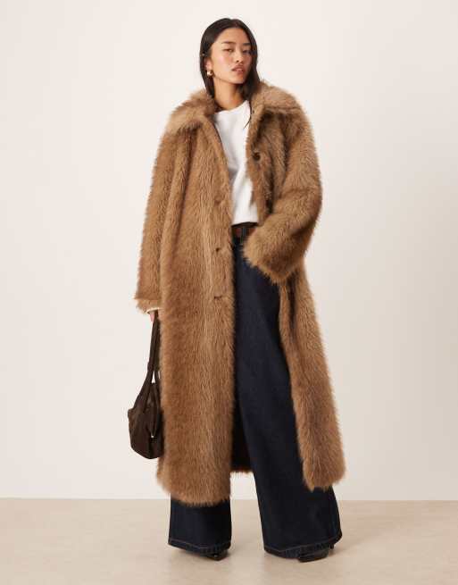ASOS DESIGN - Cappotto taglio lungo in pelliccia sintetica marrone con profili