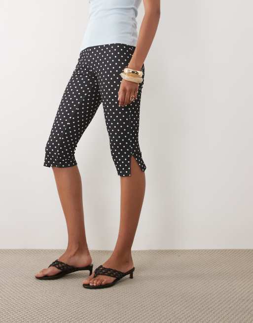 ASOS DESIGN capri legging in mono spot print, 2 of 5