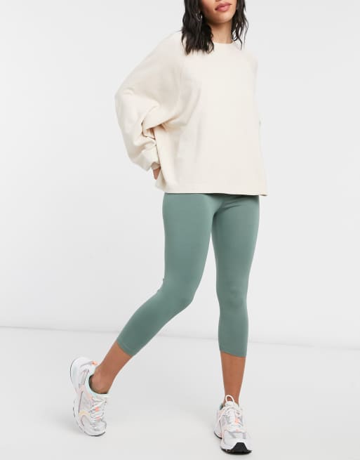 Olive green capri hot sale leggings