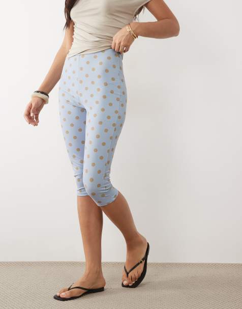 ASOS DESIGN – Capri-Leggings aus Jersey in Hellblau gepunktet - view 1