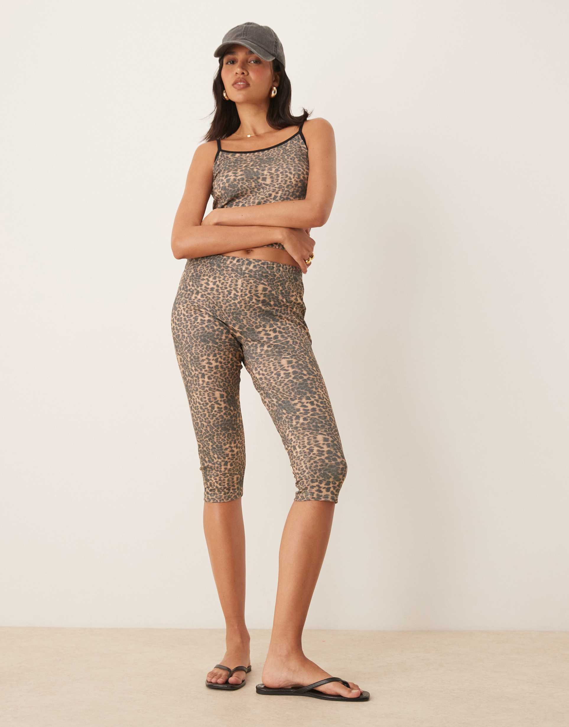 asos design capri leggings in leopard print - part of a set