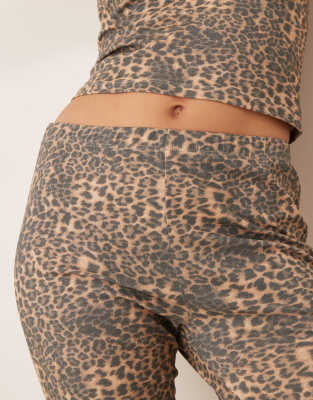 Asos Design Capri Leggings In Brown