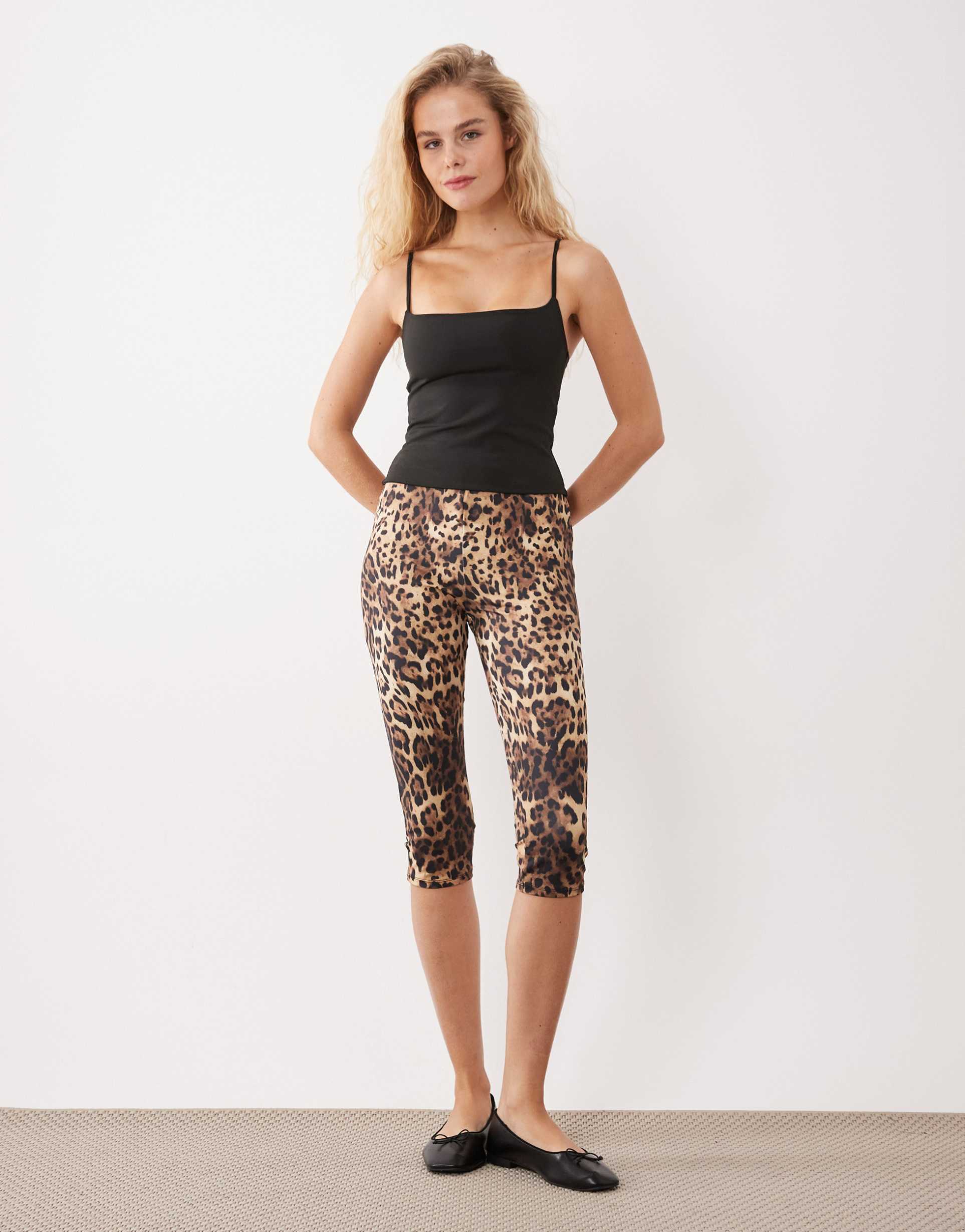 asos design capri leggings in leopard print