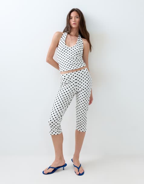 ASOS DESIGN Capri-Leggings mit Punktmuster als Kombiteil in Cremeweiß - view 1