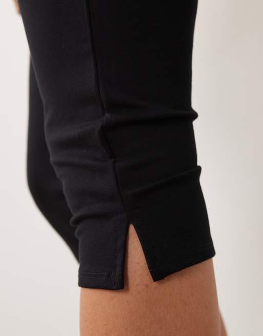 ASOS DESIGN – Caprihose aus Ponte-Stoff in Schwarz mit seitlichem Schlitzdetail, 5 von 5