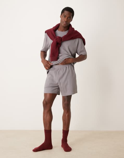 ASOS DESIGN – Capsule Collection – Lounge-Set aus lässigem T-Shirt und Shorts in Hellgrau - view 1