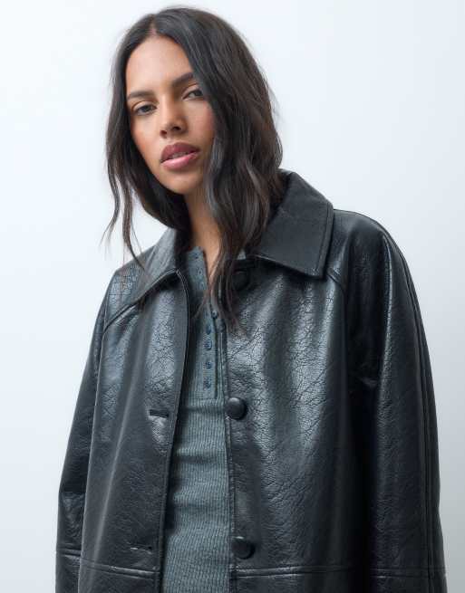 ASOS DESIGN car coat med læderlook, krave og knaplukning foran i sort, 2 af 4