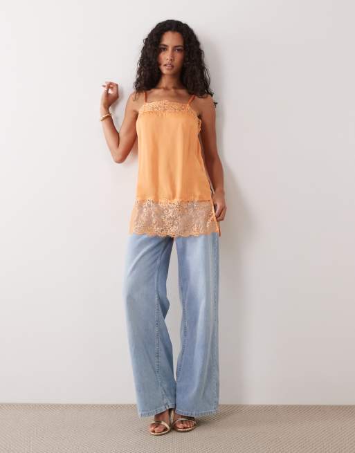 ASOS DESIGN - Caraco en satin bordé de dentelle avec encolure carrée - Orange, 3 de 4