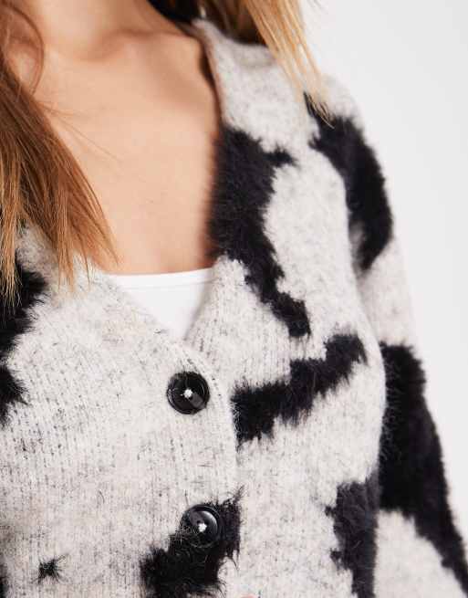 ASOS DESIGN - Cardigan boyfriend nero a fiori spazzolato, 4 di 4