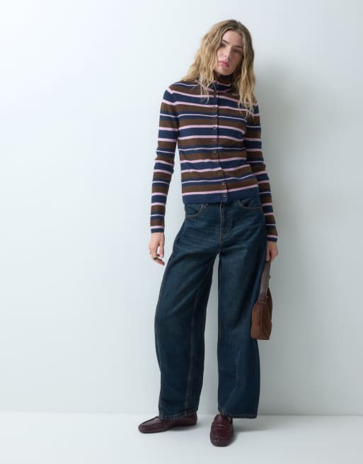 ASOS DESIGN cardigan côtelé à rayures à col cheminée en rose chocolat et marine, 2 de 4