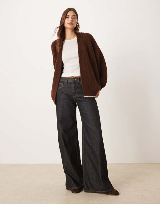 ASOS DESIGN - Cardigan fil-à-fil color cioccolato con profili a contrasto