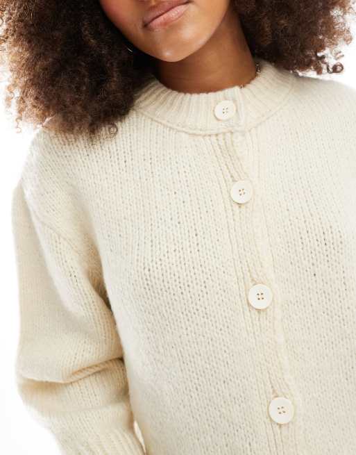 ASOS DESIGN - Cardigan girocollo in maglia bianco e nero con stampa astratta, 2 di 4