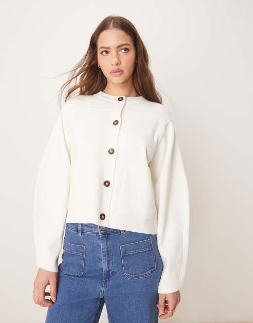 ASOS DESIGN - Cardigan girocollo in maglia compatta strutturata color crema con tasche