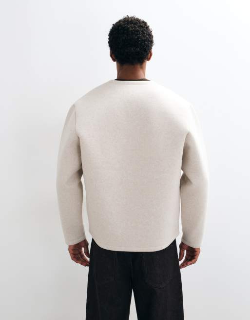 ASOS DESIGN cárdigan holgado con cremallera integral en tejido texturizado en beige, 2 de 5