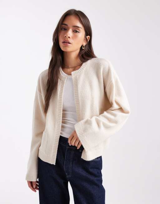 ASOS DESIGN - Cardigan in maglia fil-à-fil color crema con tasche applicate