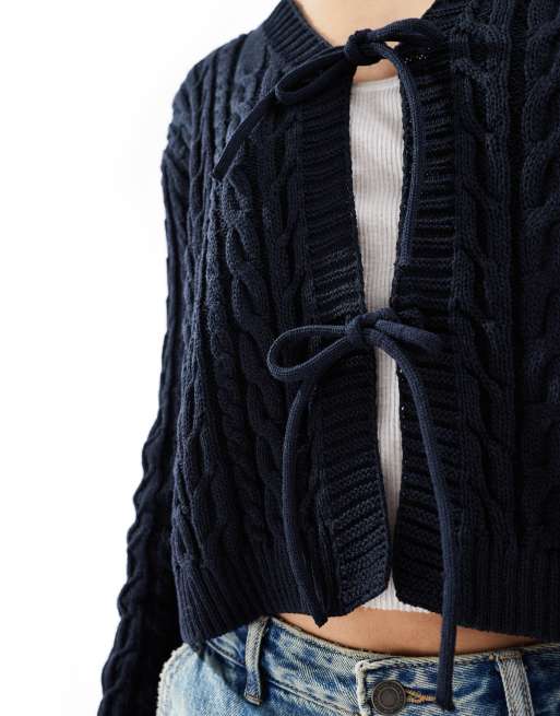 ASOS DESIGN - Cardigan lavorato a trecce allacciato sul davanti blu navy, 2 di 4