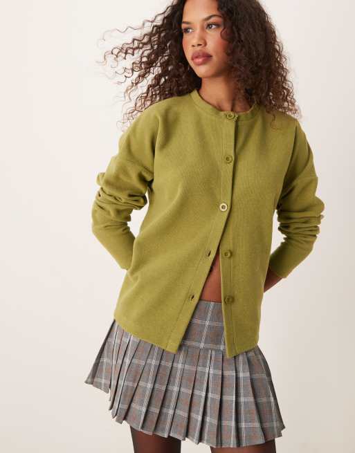 ASOS DESIGN - Cardigan morbidissimo squadrato color oliva