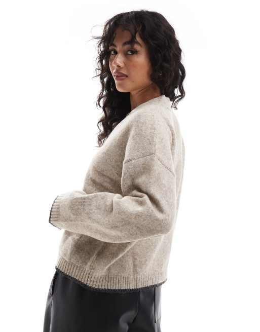 ASOS DESIGN - Cardigan squadrato color avena con scollo a V, tasche e finiture a contrasto, 4 di 4
