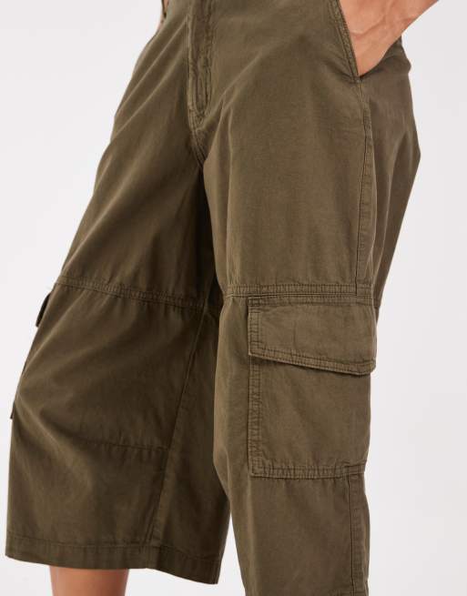 ASOS DESIGN cargo bermuda in khaki, 3 of 5