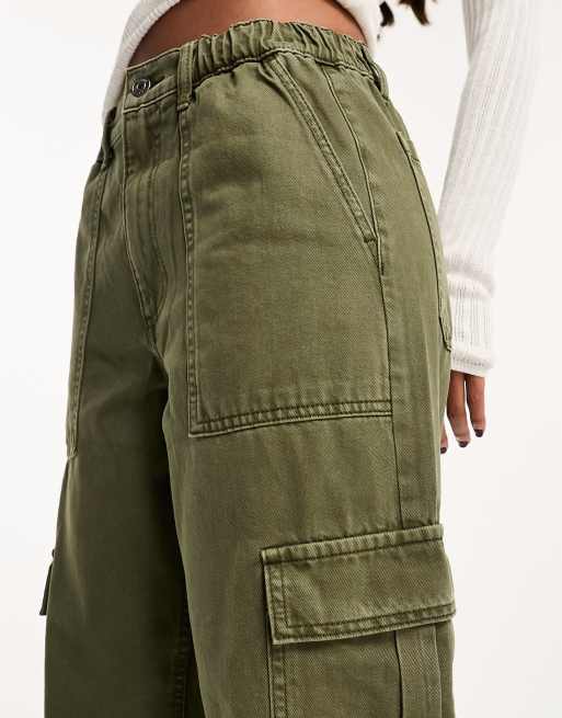 BDG Mom High Rise Green Corduroy Pants Size 24 - $30 (49% Off