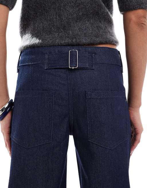 ASOS DESIGN – Cargo-Jeans aus Denim in tintenblauer Waschung mit niedrigem Bund, 5 von 5