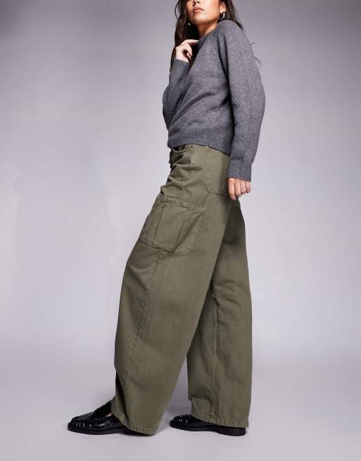 ASOS DESIGN – Cargo-Jeans in Khaki mit abgerundetem Bein und Utility-Taschen, 3 von 5