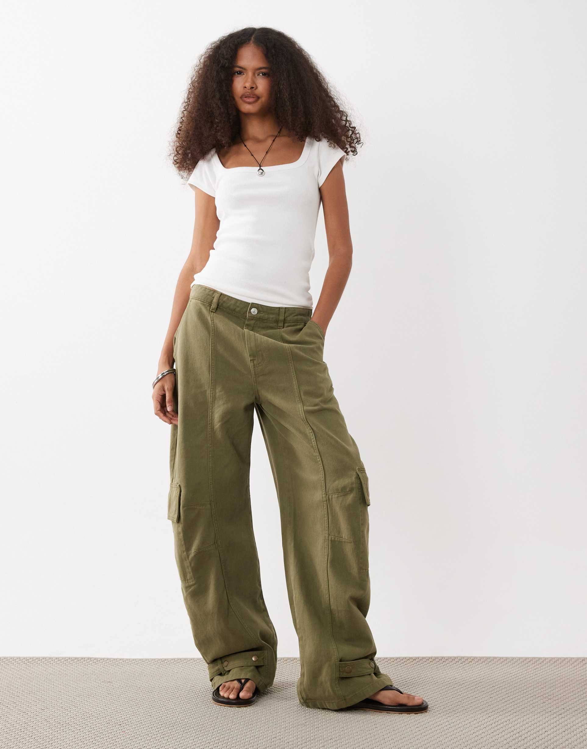 asos design cargo jeans in khaki
