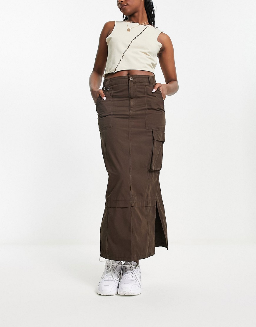 ASOS DESIGN cargo maxi skirt in brown-Grey