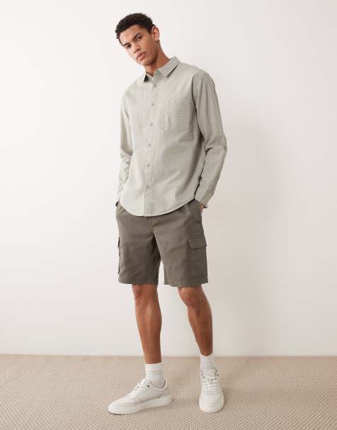 ASOS DESIGN cargo shorts in khaki - view 1