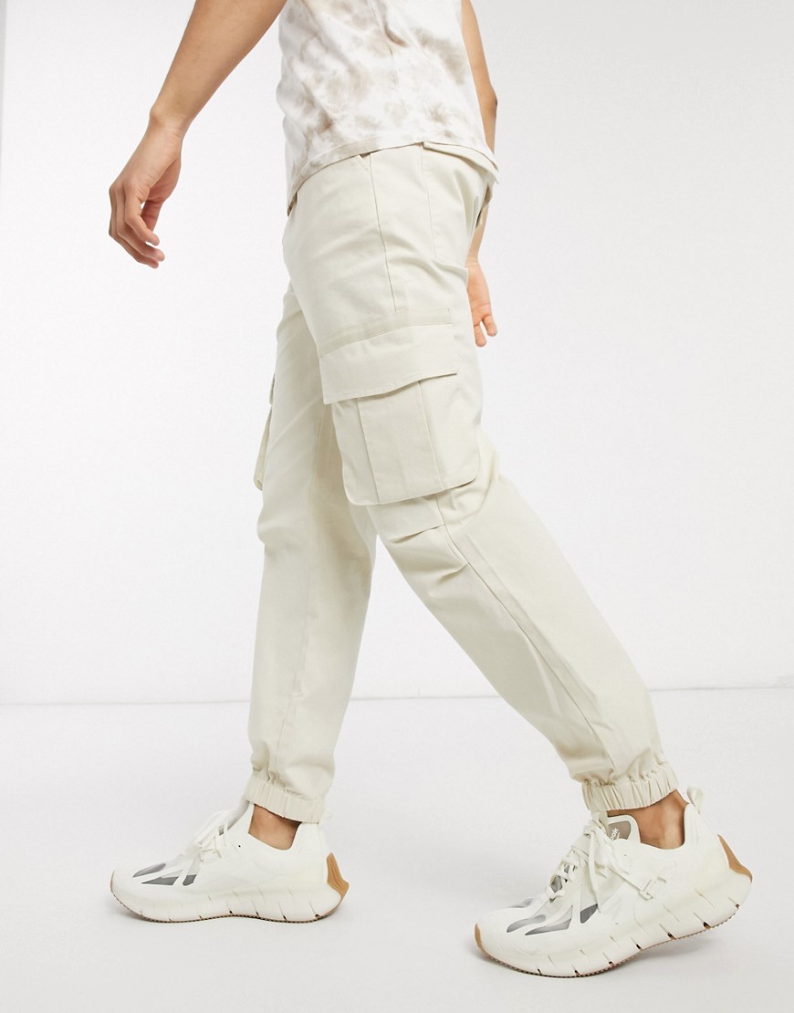 ASOS DESIGN cargo trousers in skater fit in beige