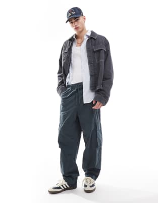 cargo with pockets in charcoal gray