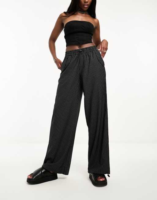 ASOS DESIGN - Cargobroek met parachutepijpen in grijs met strepen