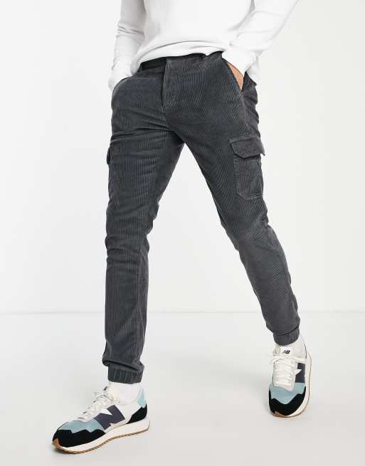 ASOS DESIGN – Cargohose aus Stretch-Cord mit engem Schnitt in Anthrazit