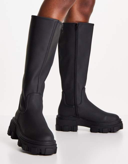 fjerkræ forbruge visuel ASOS DESIGN Carla chunky flat knee boots in black | ASOS