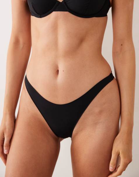 ASOS DESIGN - Carla - Sorte udglattende brasilianske trusser med høj benskæring - view 1