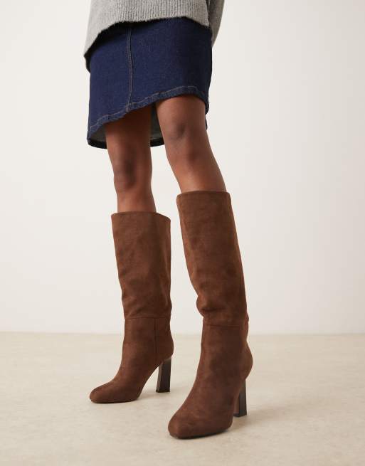 ASOS DESIGN Carly block heel pull on knee boots in chocolate brown suedette, 4 of 4