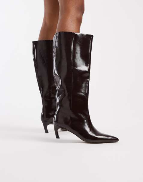 ASOS DESIGN – Carmel – Kniehohe Stiefel in Burgunderrot zum Hineinschlüpfen mit Kitten-Absatz - view 1