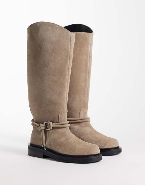 ASOS DESIGN Carmella botas de montar hasta la rodilla con ribete boho en ante arena - view 1