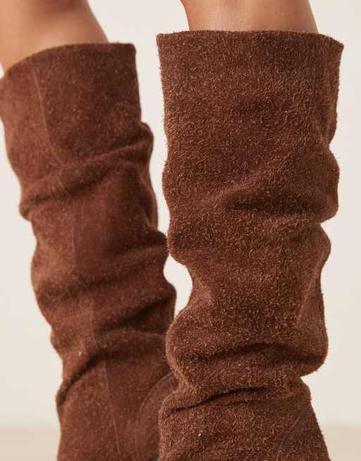 ASOS DESIGN Carolina leather slouchy heeled knee boots in brown brushed suede, 3 of 4
