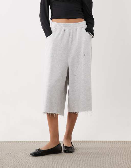 ASOS DESIGN carpenterfickor bermudashorts i gråmelerad, 2 av 5