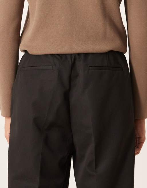 ASOS DESIGN carrot fit pants with elasticated waistband in black, 4 of 5