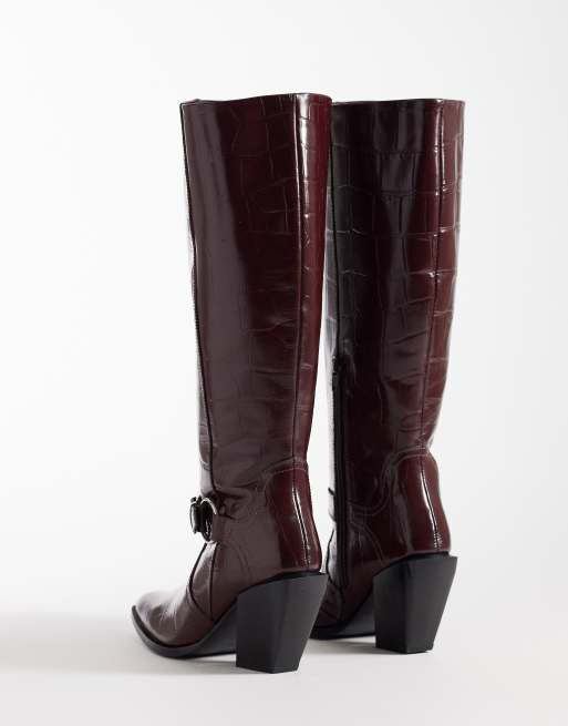 ASOS DESIGN - Carson - Bottes à enfiler style western en cuir effet croco avec harnais - Bordeaux, 3 de 4
