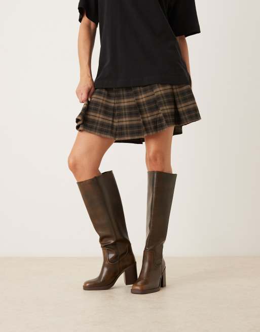 ASOS DESIGN Cascade pull on heeled knee boots in burnished brown, 3 of 4
